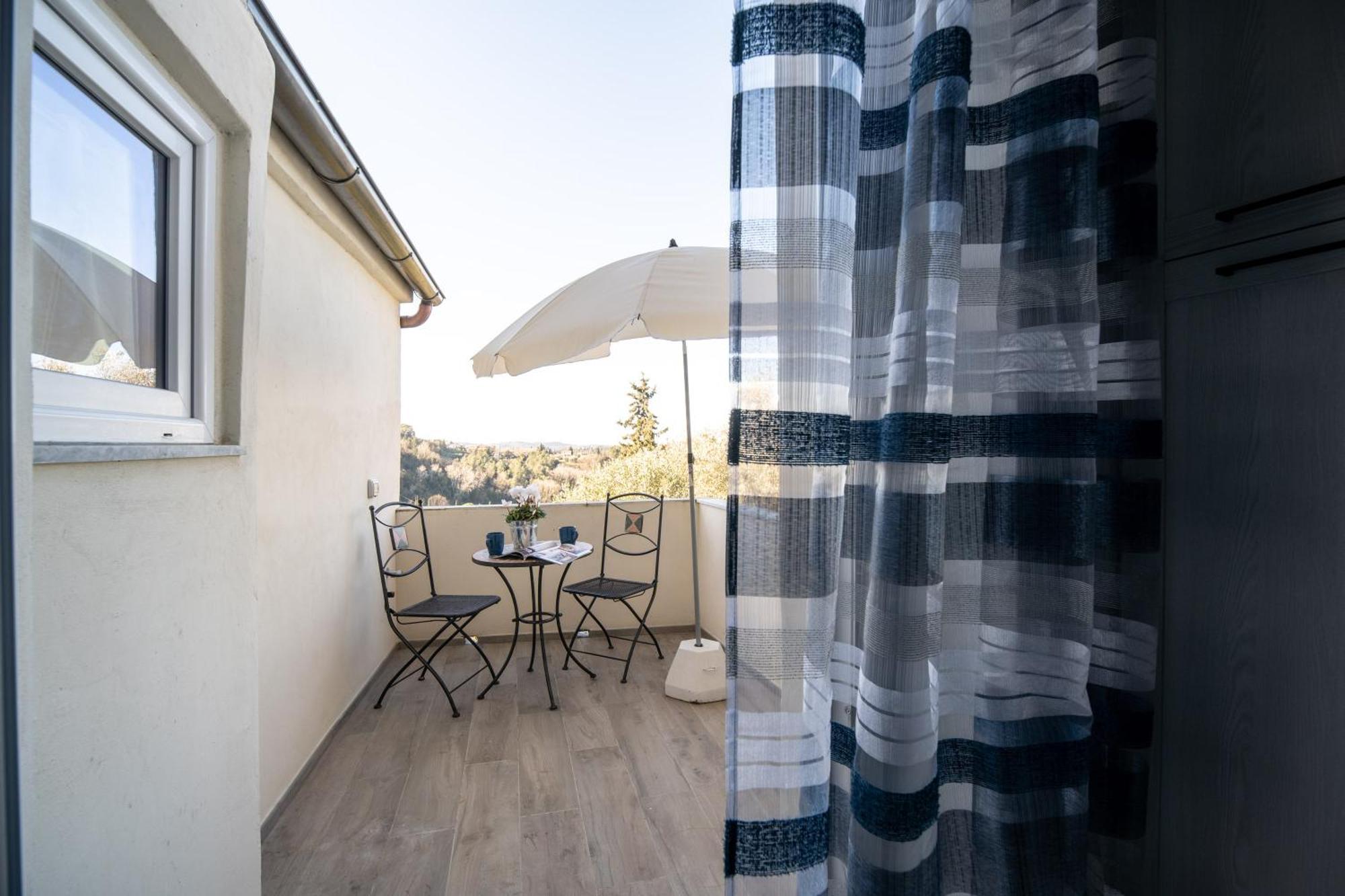 Apartment Borgonovo 33 *